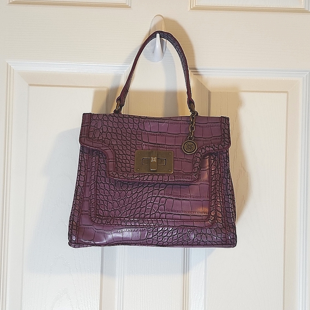 Simply Vera Vera Wang handbag- purple
